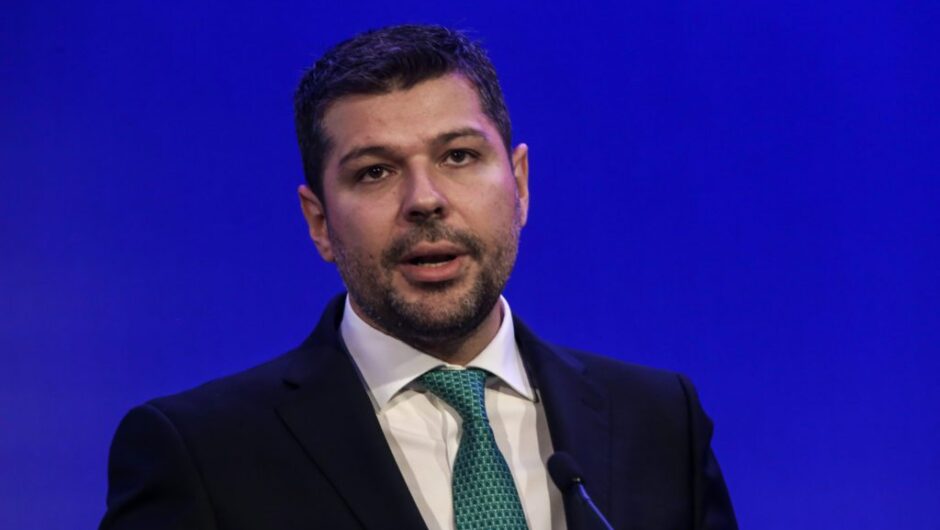 Ο Πολάκης ξεσκεπάζει την «αριστεία» του Στάσση της ΔΕΗ: Δηλώνει πολιτικός μηχανικός ενώ δεν είναι
