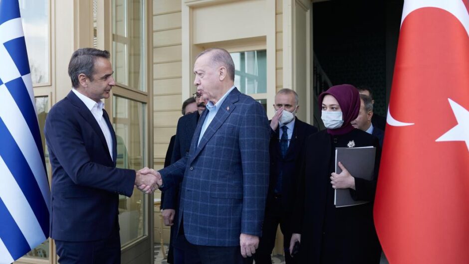 Γιώργος Λακόπουλος / Πρωτάκουστο ο πρωθυπουργός της Ελλάδας να χρίζει ειρηνοποιό διαμεσολαβητή τον Ερντογάν