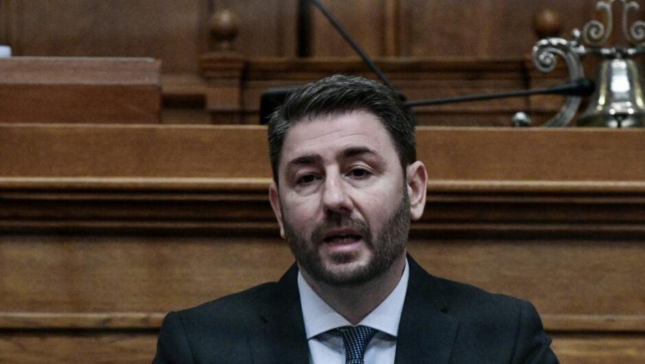 Κίνημα Αλλαγής / Εμμένει στις ίσες αποστάσεις κατά Ν.Δ. και ΣΥΡΙΖΑ-Π.Σ. ο Ανδρουλάκης