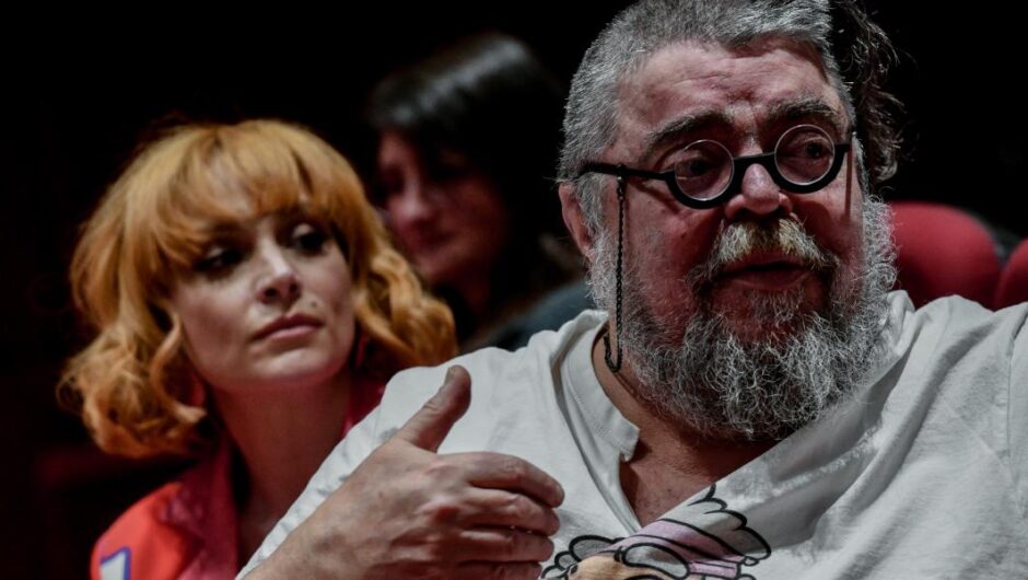 Σταμάτης Κραουνάκης / Η κυβέρνηση είναι ριάλιτι 