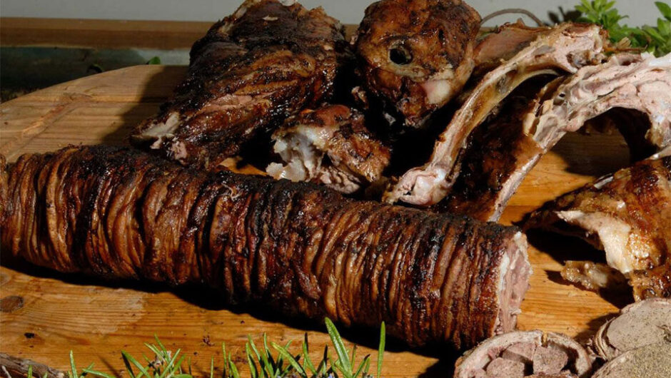 Γαστρονόμος: 4 Μυστικά για κοκορέτσι λουκούμι