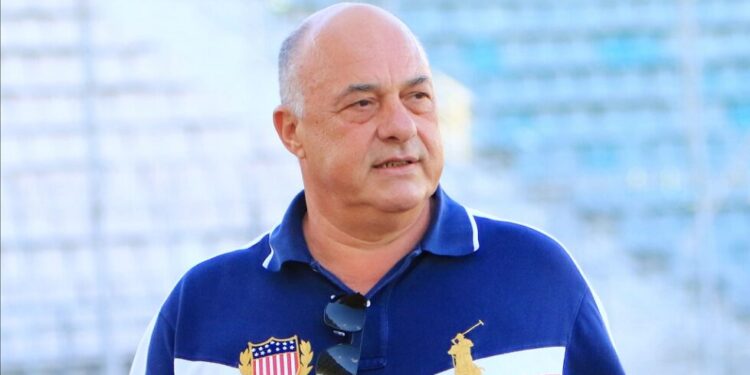 Μπέος εκτός ορίων: «Βόδι» & «γουρούνι» ο Βενιζέλος -Ύβρεις & για άλλους (ΒΙΝΤΕΟ)