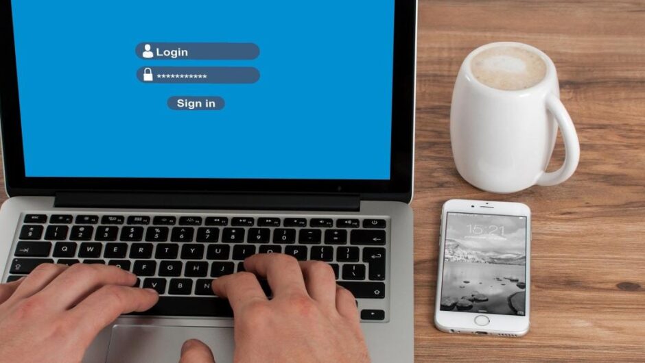 Τεχνολογία / Οι 20 κωδικοί που δεν πρέπει να βάλετε στους λογαριασμούς σας