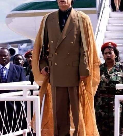 Γιατί σκοτώθηκε ο Καντάφι: