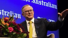 Σεβασμός και θαυμασμός…Μόνο…