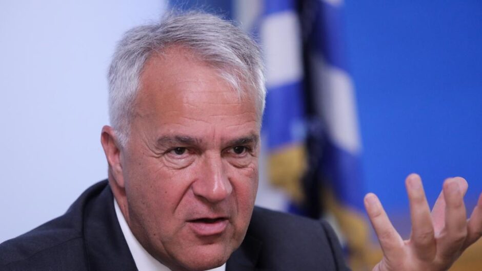 Μάκης Βορίδης / Προκλητικός – «Δεν θυμάμαι να ρίξατε κανένα τουρκικό αεροσκάφος. Το ρίξατε;»