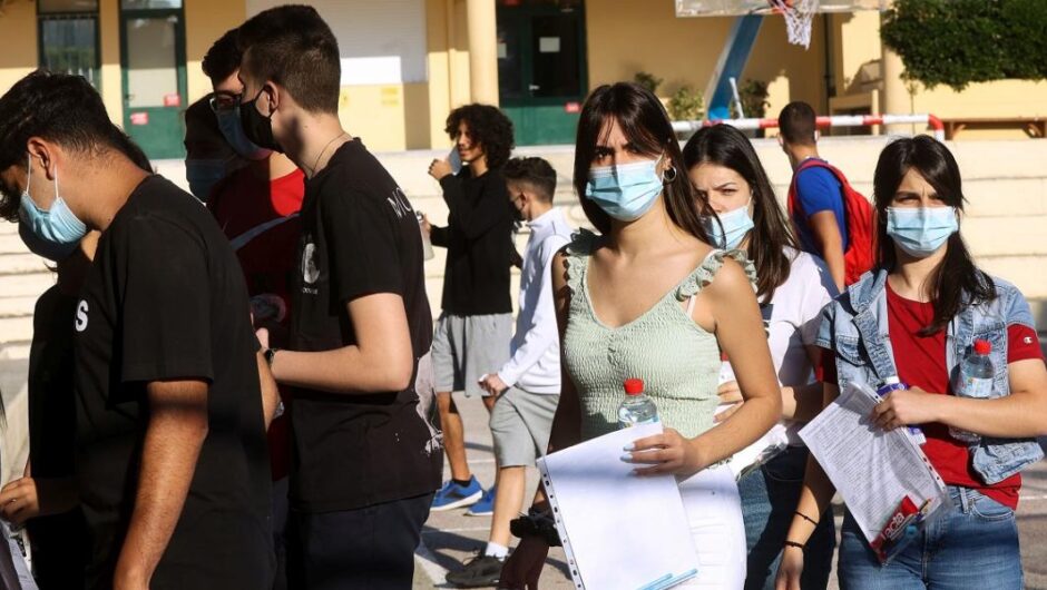 Άγγελος Συρίγος / Η «μπακαλίστικη» λογική πίσω από τους 9.000 λιγότερους εισακτέους στα ΑΕΙ