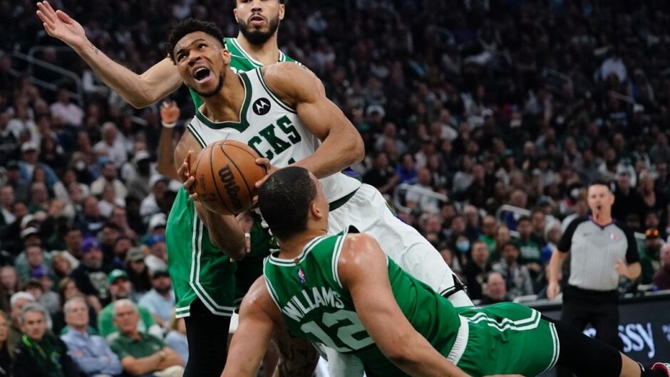 Μπακς – Σέλτικς 103-101: Θρυλικός Αντετοκούνμπο, το Μιλγουόκι έκανε το 2-1 σε ντέρμπι… πυγμαχίας