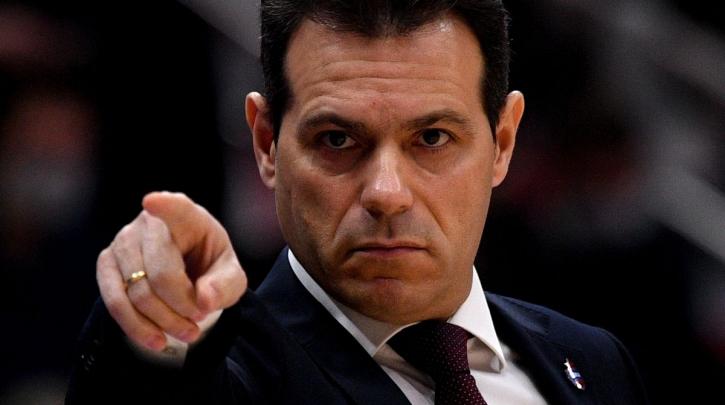 Ο Δημήτρης Ιτούδης αναλαμβάνει τη Φενέρμπαχτσε