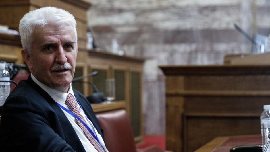 ΕΣΡ / Εκκωφαντική αφωνία για την κυβερνητική μονοφωνία στα ΜΜΕ