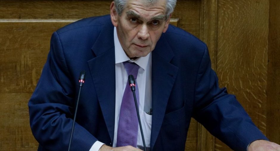 Καταγγέλλει την Ανακρίτρια για τη Novartis ο Παπαγγελόπουλος: «Aποφεύγει χωρίς αιτιολογία να εξετάσεις σημαντικότατους μάρτυρες και ντοκουμέντα»