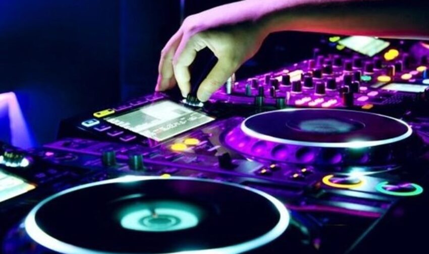 Ζάκυνθος: Η πελάτισσα σε μπαρ μπήκε σε μπελάδες γιατί δεν σκεφτόταν μόνο τη διασκέδαση