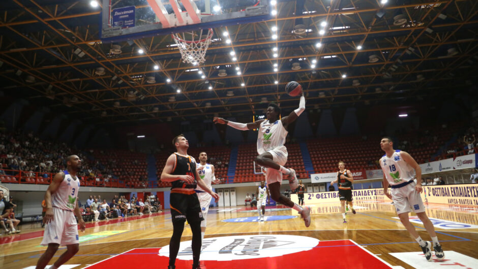 Πολύ σκληρή για να «πεθάνει» η Λάρισα (φωτ.)