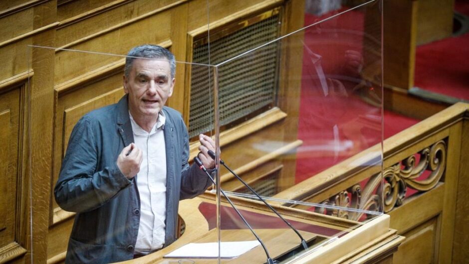 ΛΑΡΚΟ / Η ΝΔ απολύει όλους τους εργαζομένους