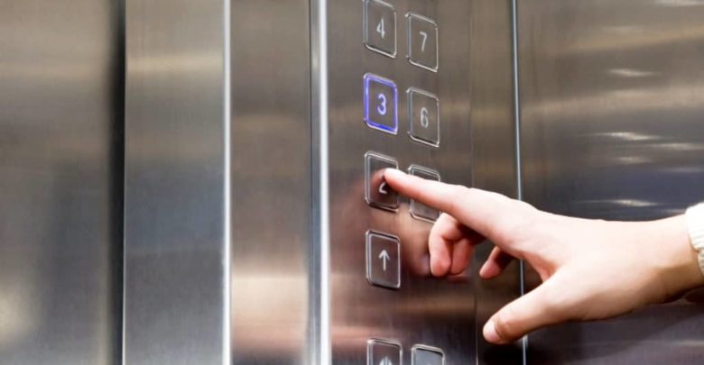 Νέος εγκλωβισμός ασθενή ΜΕΘ ξανά στο ίδιο ασανσέρ του Γενικού Νοσοκομείου Λάρισας