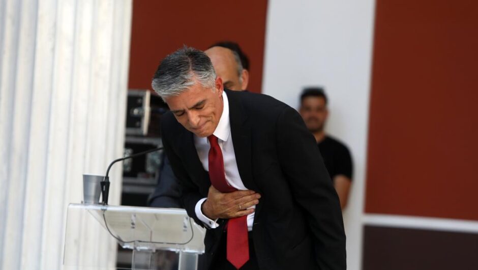 ΕΣΗΕΑ για Ευαγγελάτο / Πώς είναι δυνατόν να τιμηθεί κάποιος που έχει διαγραφεί 6 φορές;