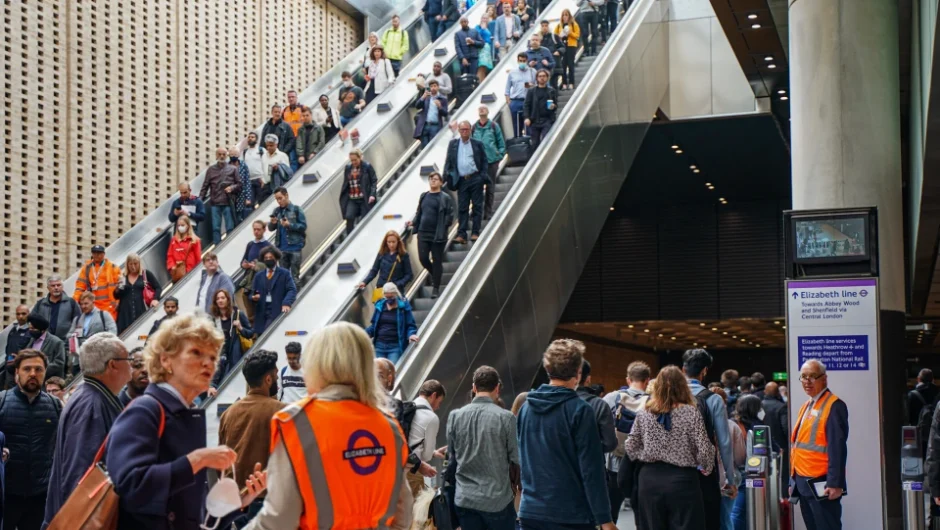 Μεγάλη Βρετανία: Ξεκίνησε σήμερα το «μεγαλύτερο πείραμα» της τετραήμερης εργασίας