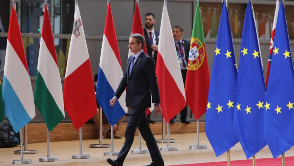 «Βρείτε τα και μην μας ανακατεύετε»
