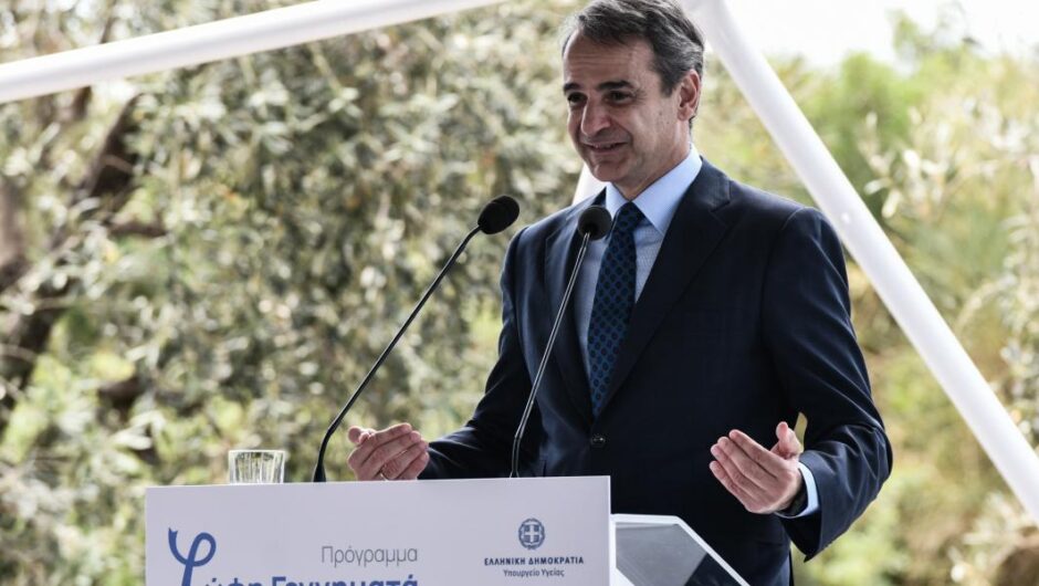 Ευτυχώς που δεν γίναμε σοβιετία και πληρώνουμε τα χειρουργεία…