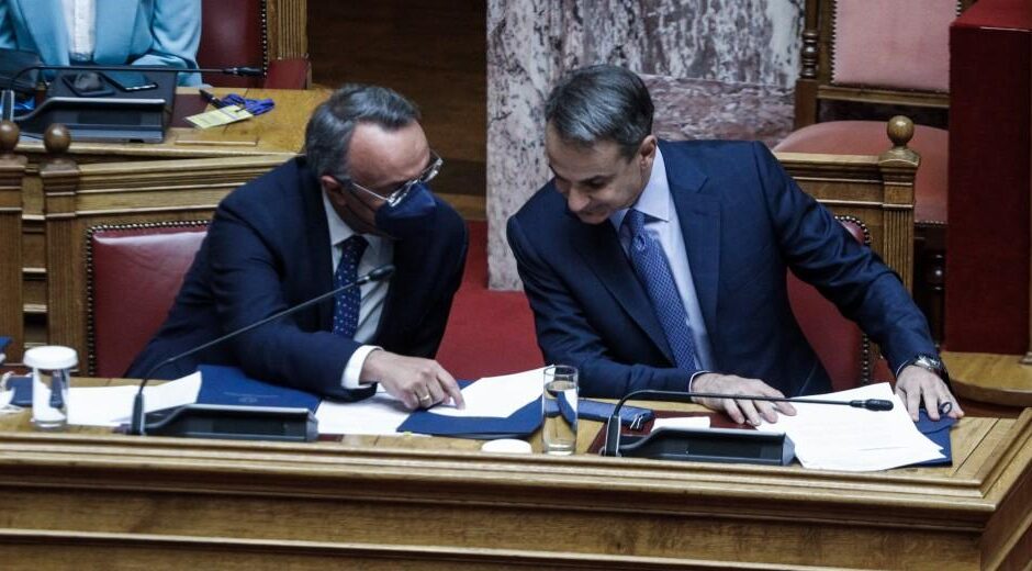 Ο απόλυτος πολιτικός τυχοδιωκτισμός