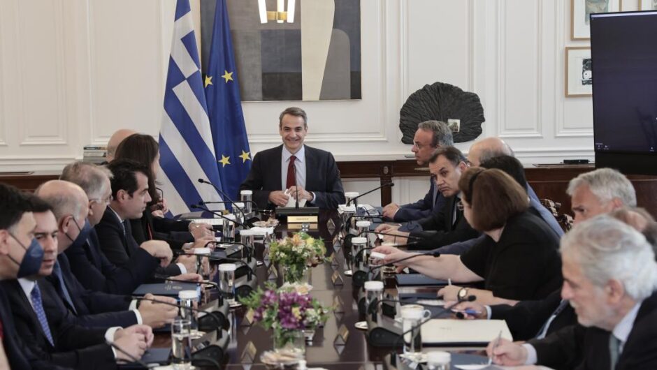 Σκιές διαπλοκής