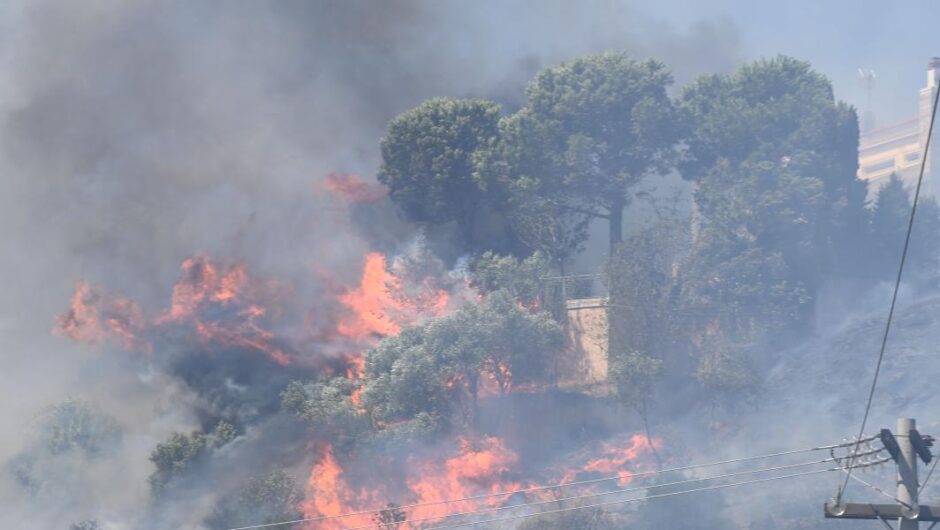 Κυβέρνηση Μητσοτάκη / Η επιτελική ανεπάρκεια, σπίρτο στις πυρκαγιές