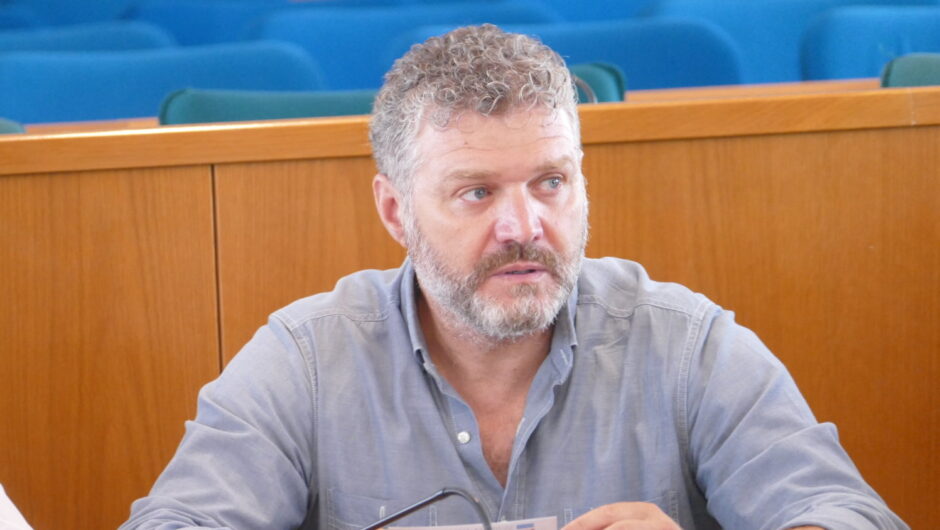 Επίθεση δέχθηκε ο δήμαρχος Αγιάς Αντώνης Γκουντάρας