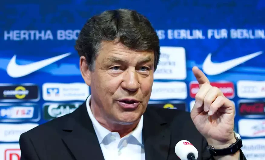 Επέτειος κατάκτησης Euro 2004: Ο Ότο Ρεχάγκελ τραγουδά για το έπος της Πορτογαλίας
