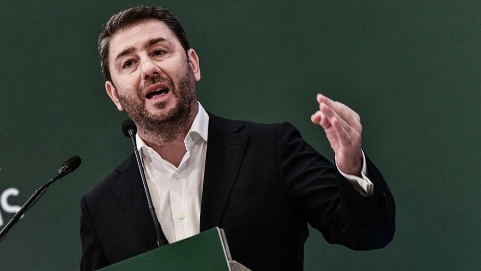 Σκάνδαλο παρακολουθήσεων: Παραλίγο να πέσει θύμα του Predator και ο Ανδρουλάκης – Θύελλα αντιδράσεων