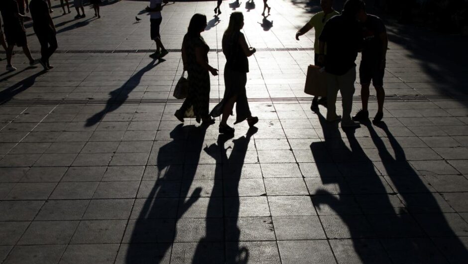 ΕΛΣΤΑΤ / Σχεδόν 3 εκατ. άνθρωποι στα πρόθυρα της φτώχειας