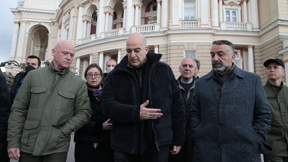 Από το κακό στο χειρότερο οι σχέσεις Αθήνας – Κιέβου
