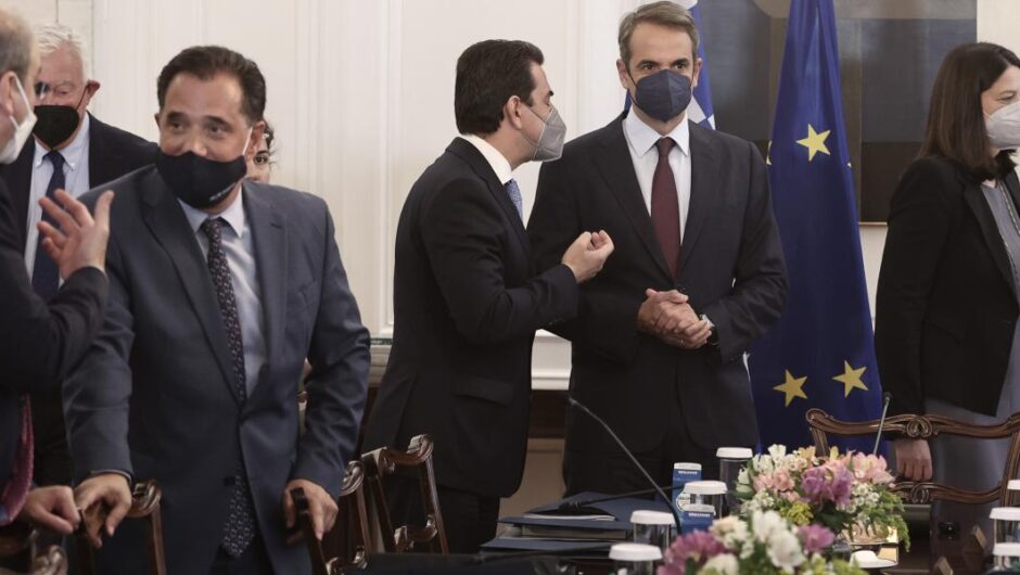 Ο κόσμος βράζει