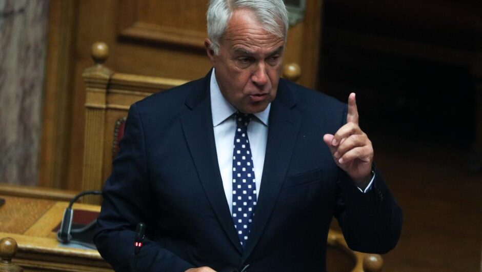 Μάκης Βορίδης / Εάν έχεις λεφτά αγοράζεις την ελληνική ιθαγένεια