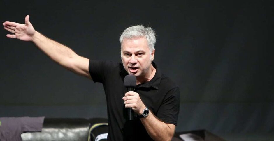 Ζαραλίκος για Turkaegean: Όταν στην κυβέρνηση έχεις ακροδεξιούς και χουντικούς, συνήθως χάνεις το 30-40% των εδαφών σου (Video)