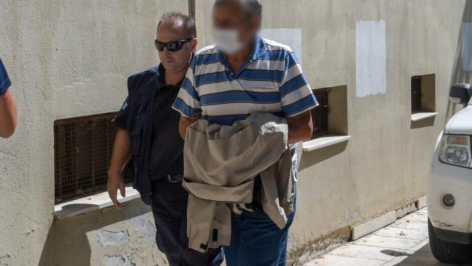 Ιωάννινα / Ελεύθερος ο αντιδήμαρχος Ζίτσας που κατηγορείται ότι κακοποίησε γαϊδουράκι(σκληρές εικόνες)