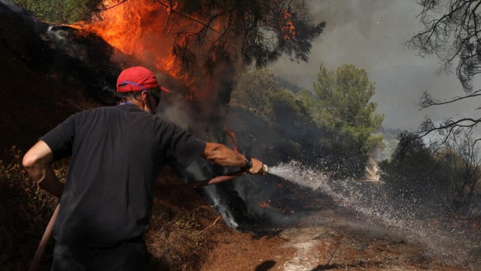 Όταν καίγονται οι ειδήσεις
