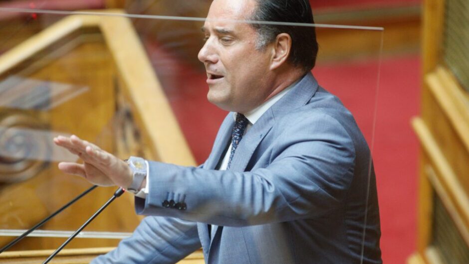 Αν διαφωνείς με τον Άδωνη είσαι… εχθρός της Ελλάδας