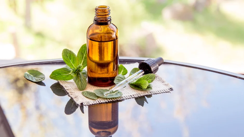 4 ΓΙΑΤΡΟΣΟΦΙΑ ΠΟΥ ΠΑΡΑΔΕΧΕΤΑΙ ΑΚΟΜΑ ΚΑΙ Η ΕΠΙΣΤΗΜΗ