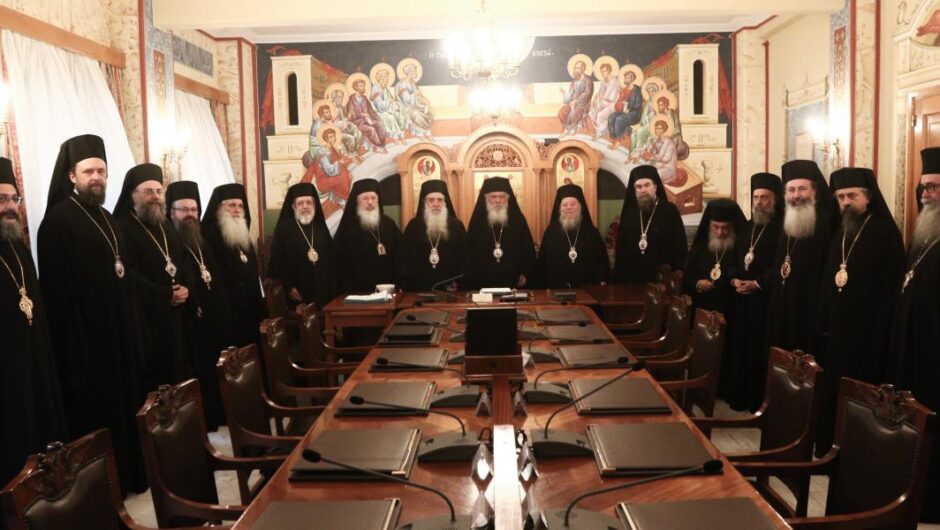 Ιερά Σύνοδος / Σκοταδιστική απόφαση – Καλεί με εγκύκλιο σε «αποφυγή των αμβλώσεων»