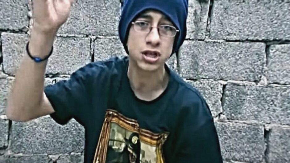 Ο Μικρός Νικόλας κυκλοφορεί sequel του θρυλικού του κομματιού «θα γ@μηθεί ο Δίας»