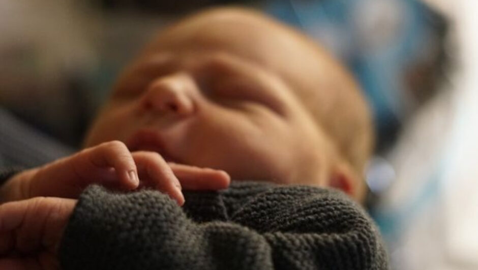 Ο επιστημονικός τρόπος για να σταματήσει το μωρό να κλαίει
