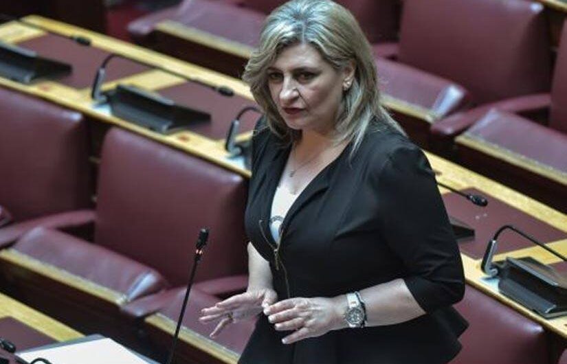 Ευ. Λιακούλη: «Στην ελληνική Δημοκρατία, κυβερνήτης είναι μόνο ο κυρίαρχος λαός»