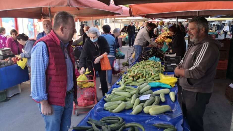 Κόκκαλης: «Ξέφραγο αμπέλι ακρίβειας η χώρα μας, μοναδικό ανάχωμα οι λαϊκές αγορές» (φωτ.)