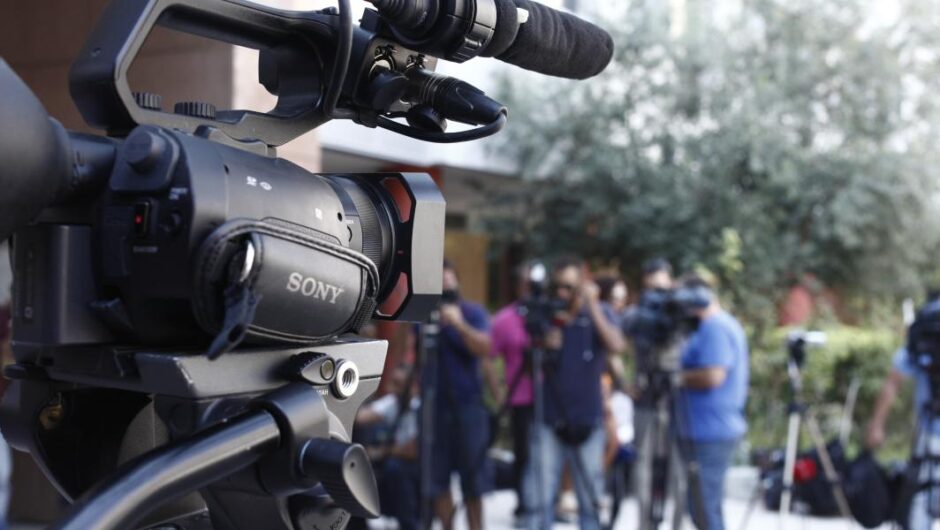 ΕΣΗΕΑ / Απεργιακές κινητοποιήσεις στα κανάλια μετά την προκλητική τροπολογία της κυβέρνησης