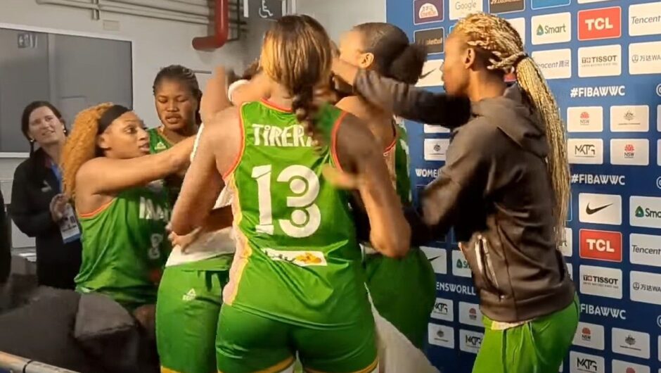 Παγκόσμιο Κύπελλο Γυναικών: Παίκτριες του Μάλι αντάλλαξαν μπουνιές στην μικτή ζώνη μετά την ήττα από την Σερβία