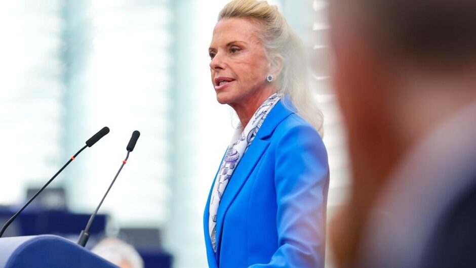 Τάσος Τέλλογλου / Ασημακοπούλου – Βόζεμπεργκ έκαναν ρεζίλι τη χώρα