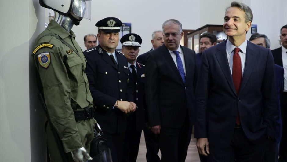 Κυβέρνηση Μητσοτάκη / Προεκλογική ατζέντα με αστυνομικό πηλήκιο