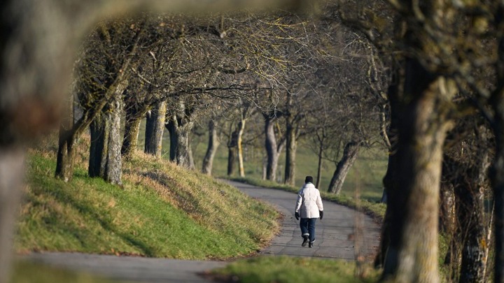 Η συνήθης σωματική δραστηριότητα μέτριας έντασης συνδέεται με βελτίωση της κατάθλιψης
