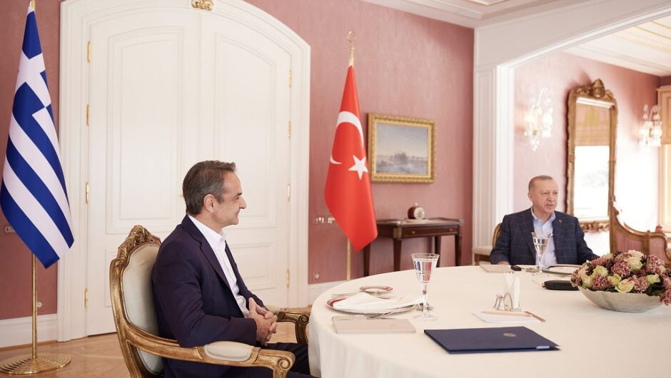 Πατριωτισμός: Tο τελευταίο καταφύγιο του Μητσοτάκη