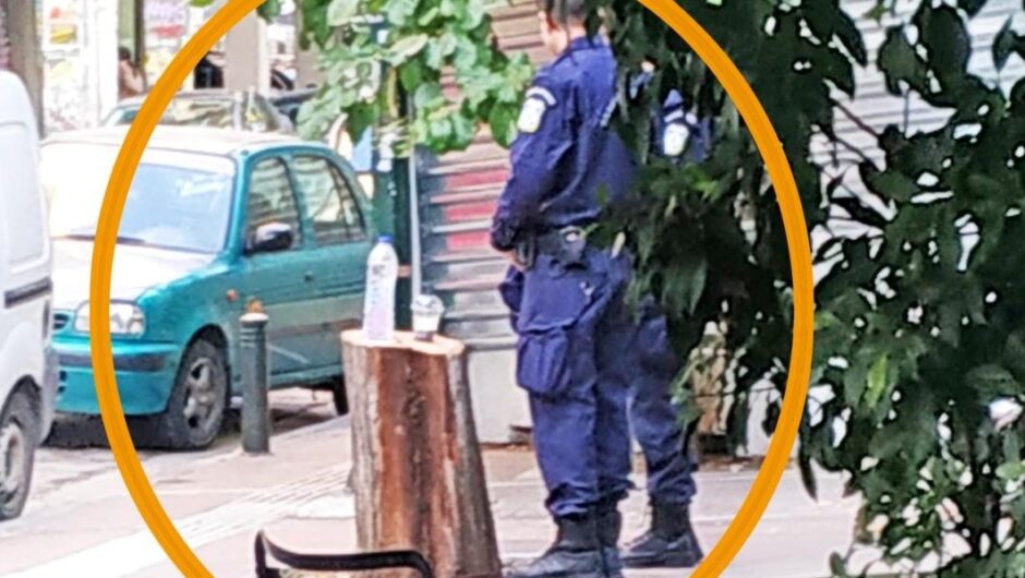 Εξάρχεια / Έκοψαν με αλυσοπρίονο δέντρο τα μεσάνυχτα – Έγινε τραπεζάκι για τους καφέδες των φρουρών